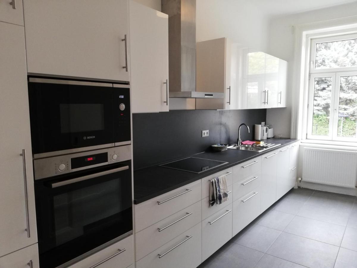 Central Living Apartments - Schoenbrunn Wien Ngoại thất bức ảnh