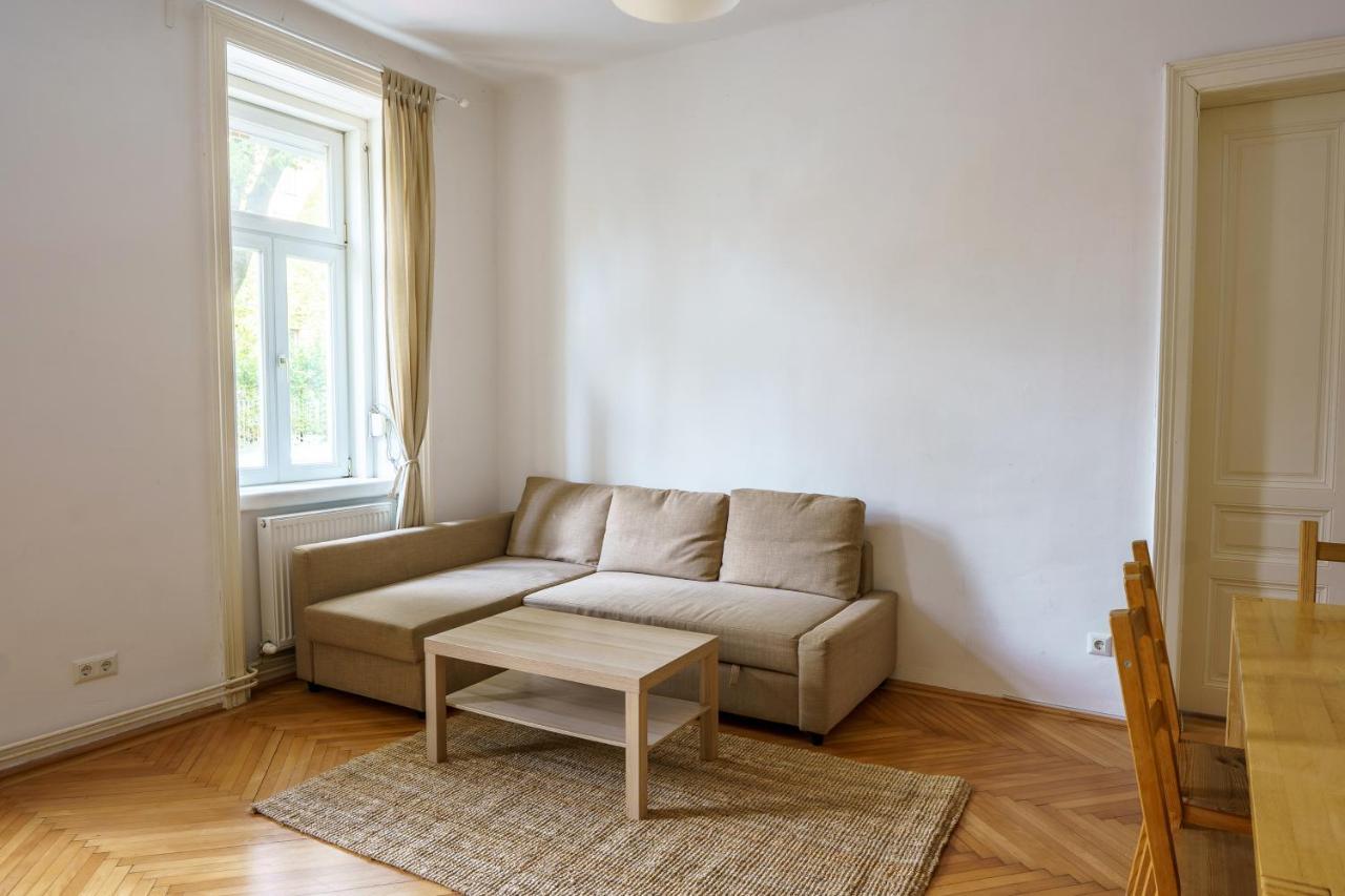 Central Living Apartments - Schoenbrunn Wien Ngoại thất bức ảnh