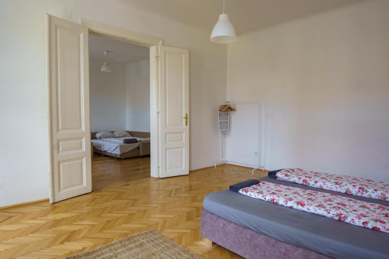 Central Living Apartments - Schoenbrunn Wien Ngoại thất bức ảnh