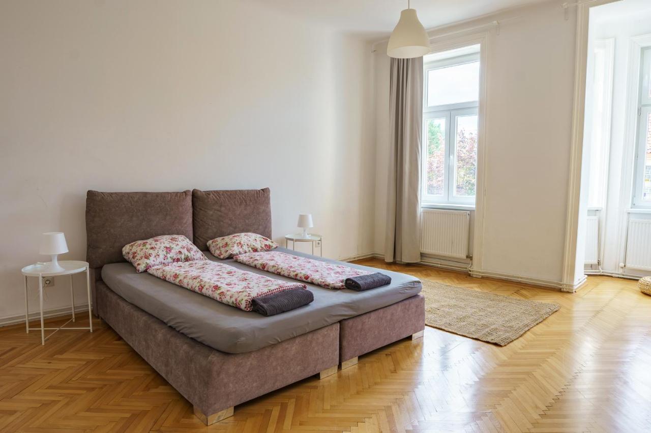 Central Living Apartments - Schoenbrunn Wien Ngoại thất bức ảnh