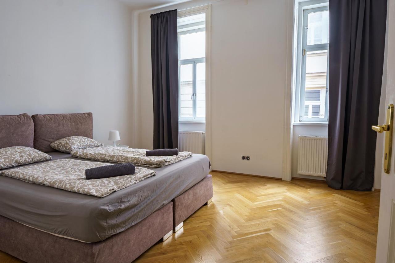 Central Living Apartments - Schoenbrunn Wien Ngoại thất bức ảnh